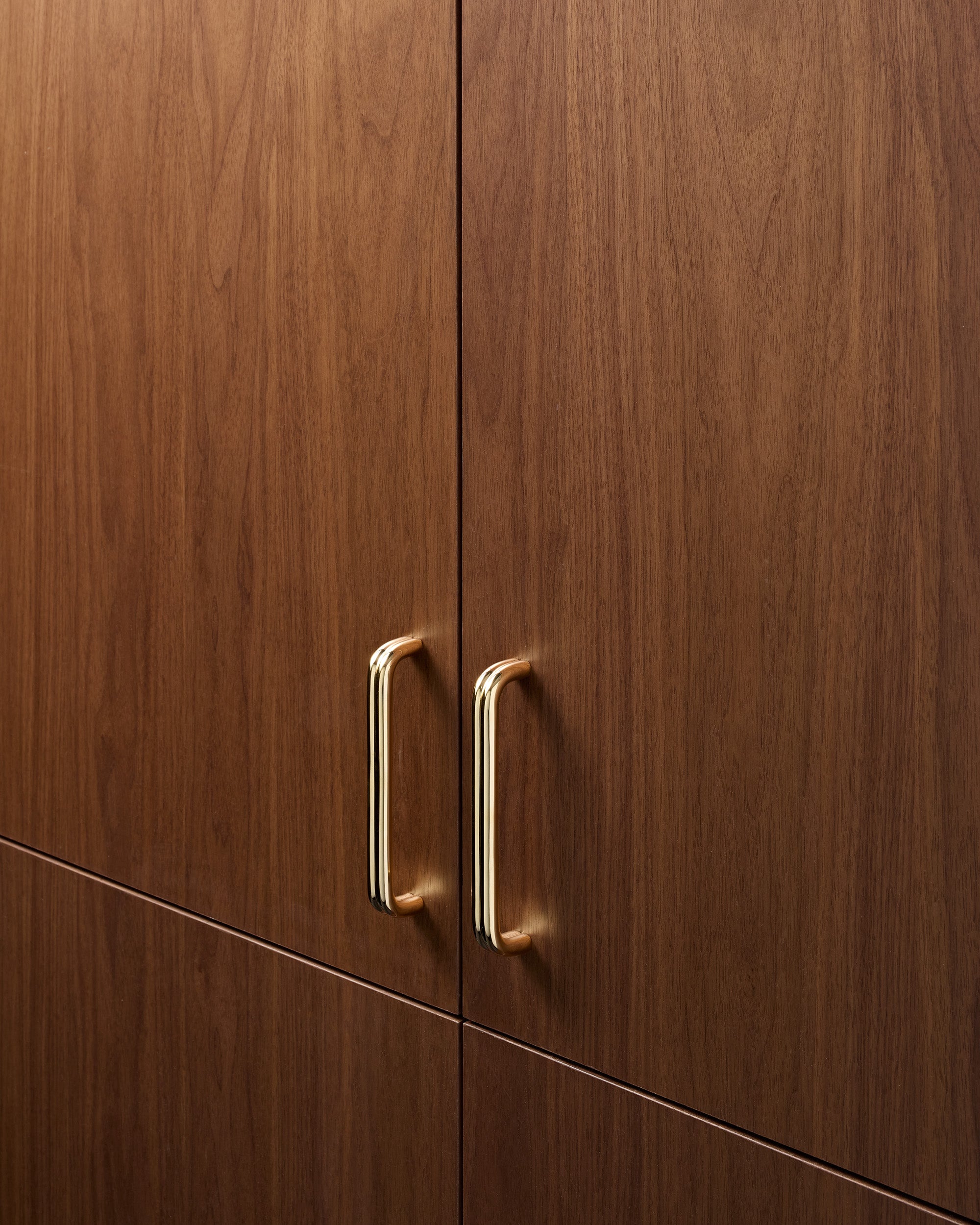 #finish_unlacquered brass