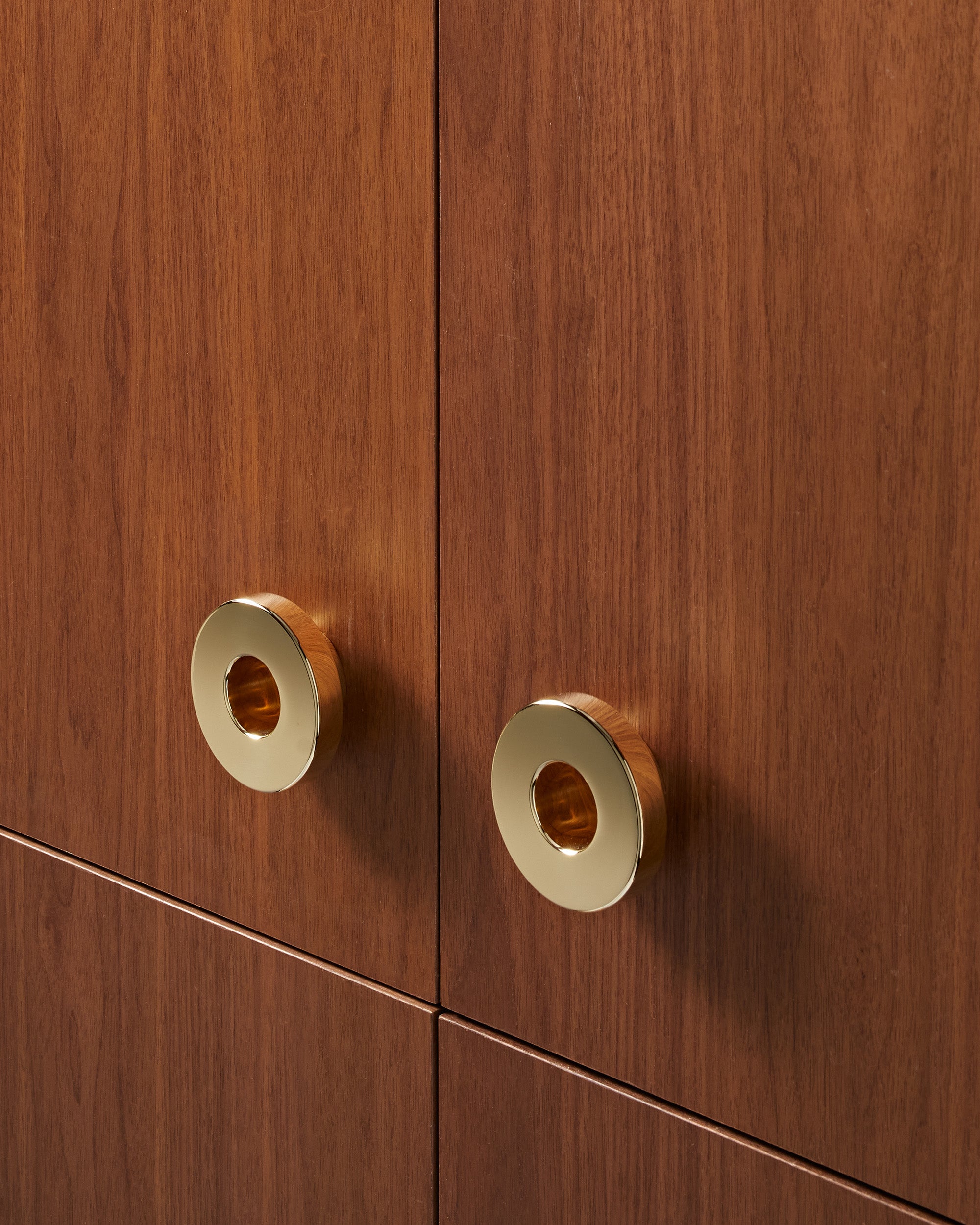#finish_unlacquered brass