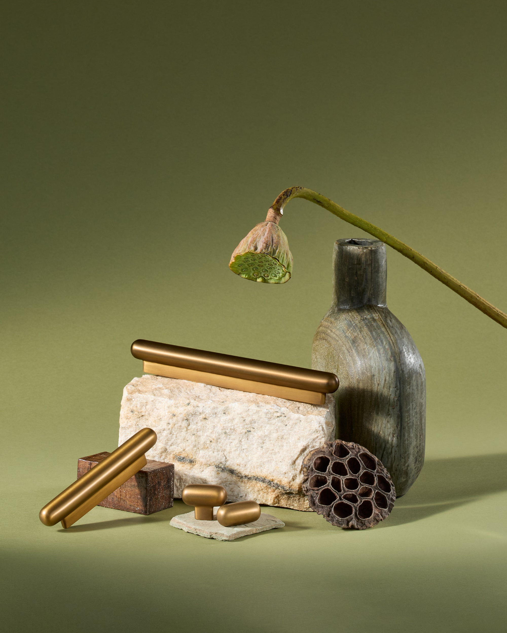 #finish_aged brass