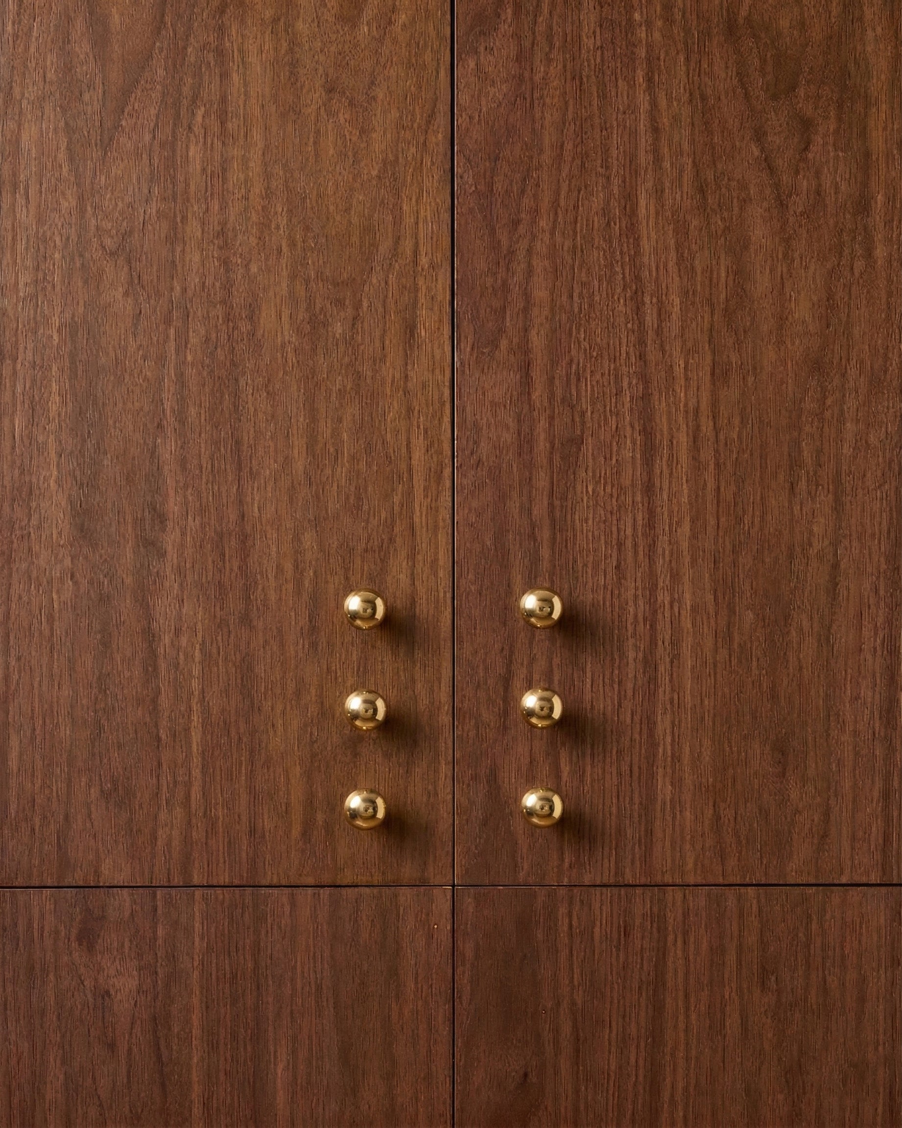 #finish_unlacquered brass
