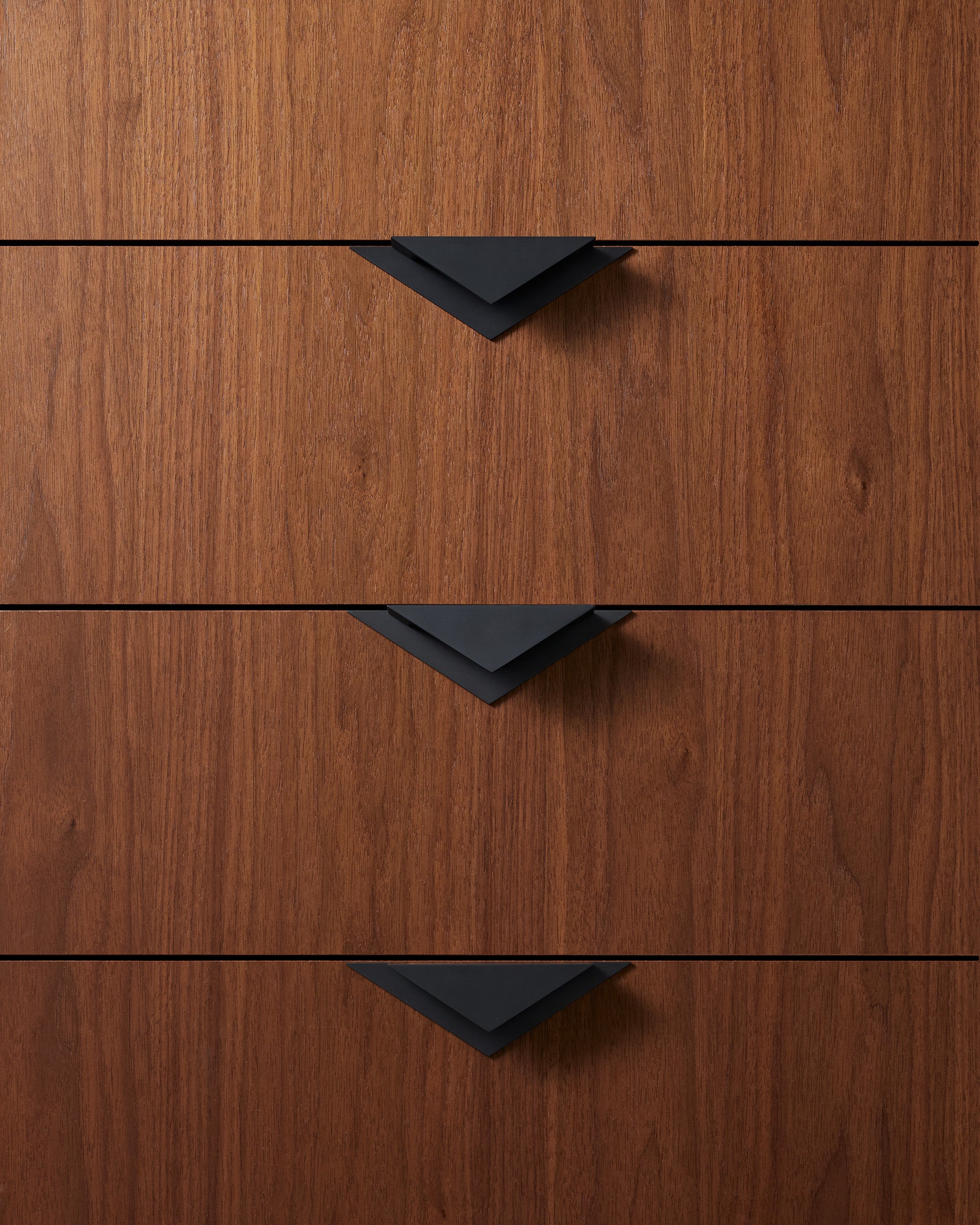 #finish_blackened brass