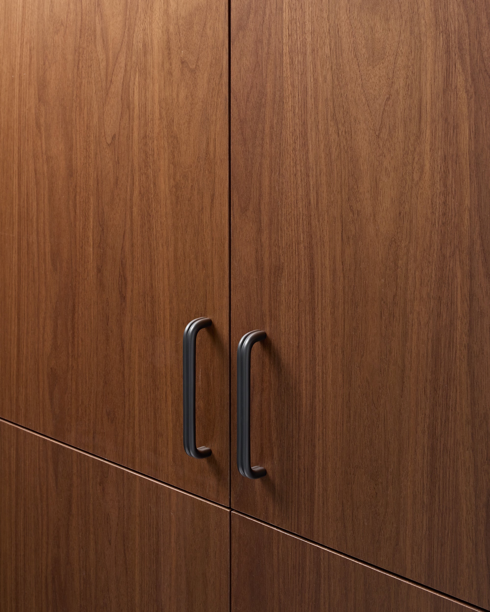 #finish_blackened brass