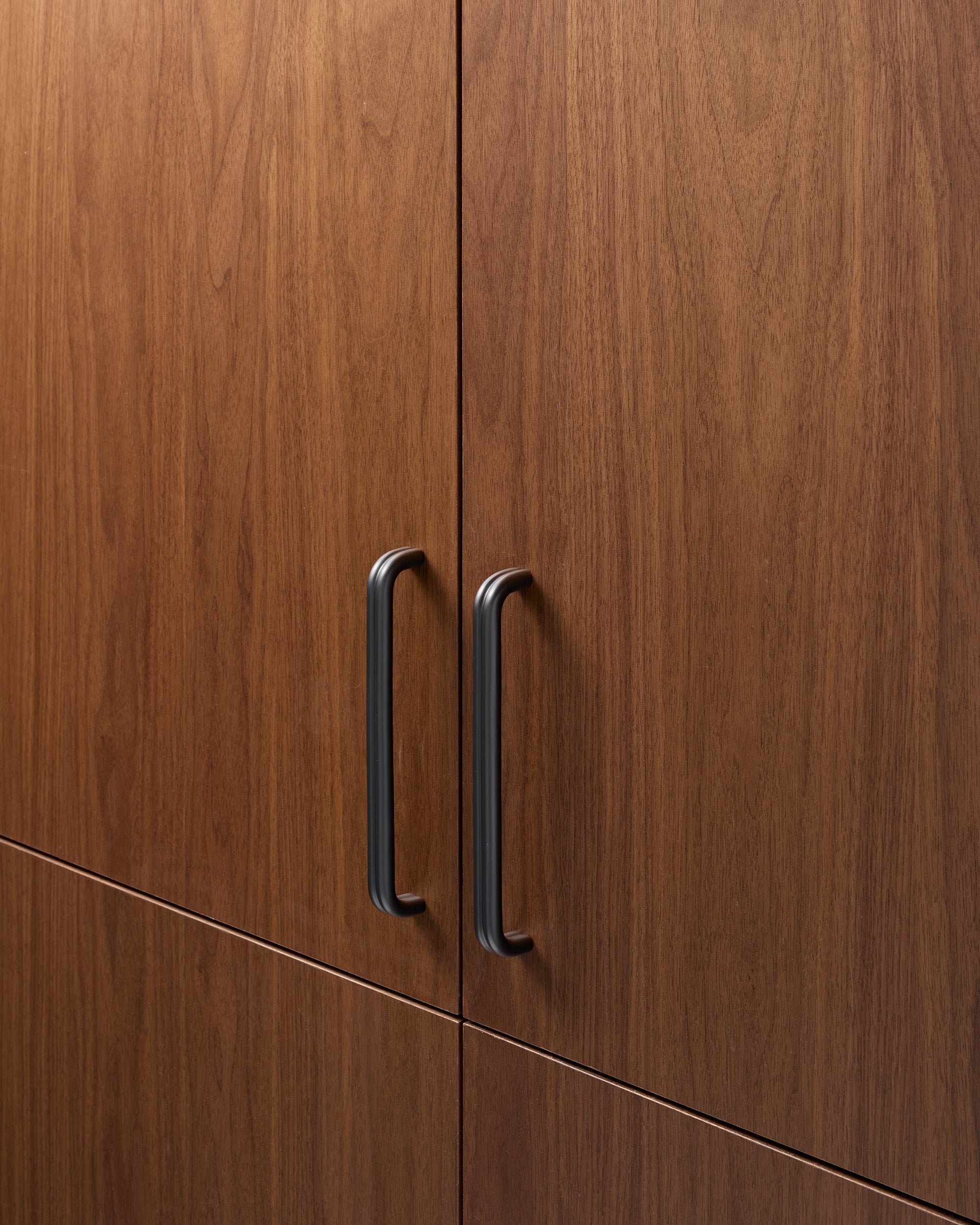 #finish_blackened brass